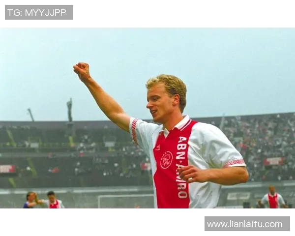 博格坎普退役后追寻教练梦想的心路历程与未来展望