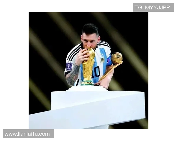 梅西在我心中永恒的足球明星形象与传奇之路