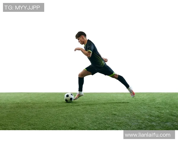 足球明星挑战视频大汇集看他们如何突破极限展现精彩瞬间